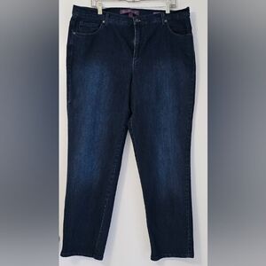 Gloria Vanderbilt  Amanda Jeans